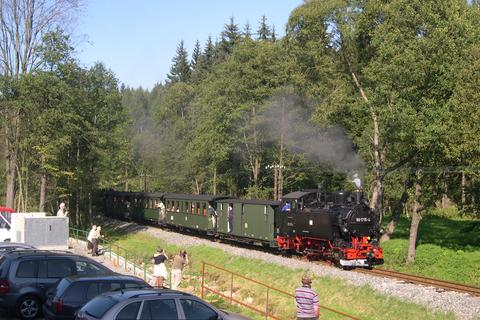 Der zweite Personenzugumlauf zwischen Jöhstadt und Steinbach wurde am 9. und 10. September von VI K 99 1715 mit den Einheitwagen bestritten.